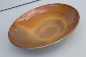 Grande assiette fabriquéé sur commande pour un restaurant à vannes