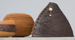 terre noire, grès brut, céramique terenko, saint avé, Bretagne