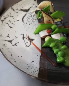 assiette fabriquée sur commande pour un restaurant à Bourg en bresse