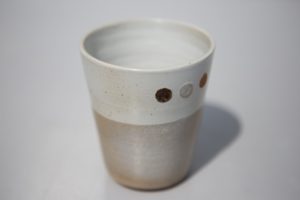 Tasse céramique en grès Terenko, fait main à Vannes dans le Morbihan